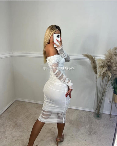 Image of Vestido de mujer con hombros descubiertos y malla fruncida Vestido bodycon