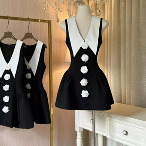 Dulce chica vestido ajustado sin mangas de las mujeres cuello Peter Pan, flor vestido negro moda ropa femenina